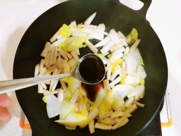 娃娃菜炒杏鲍菇