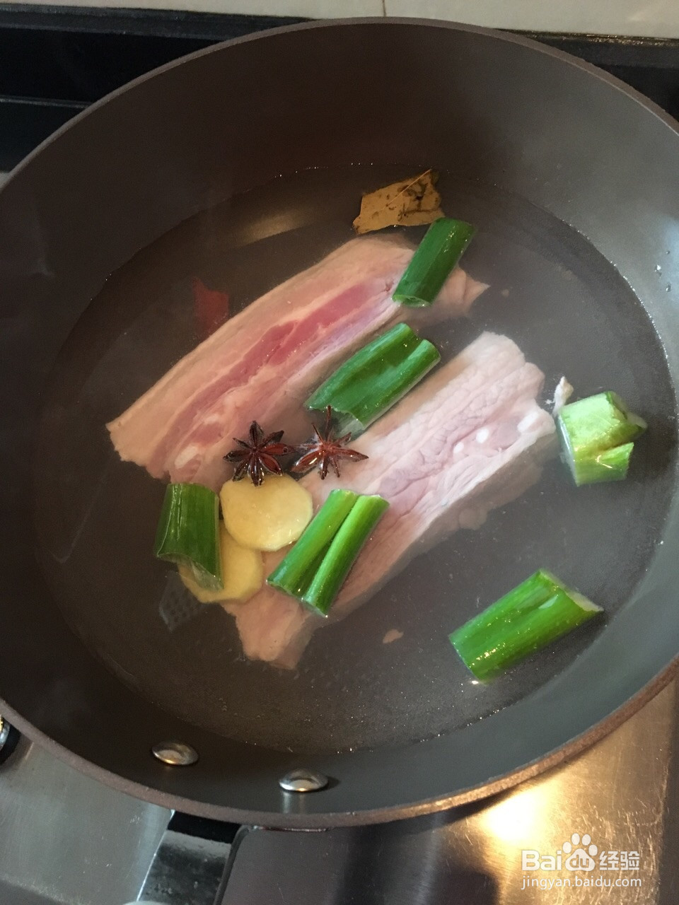 梅菜扣肉的做法