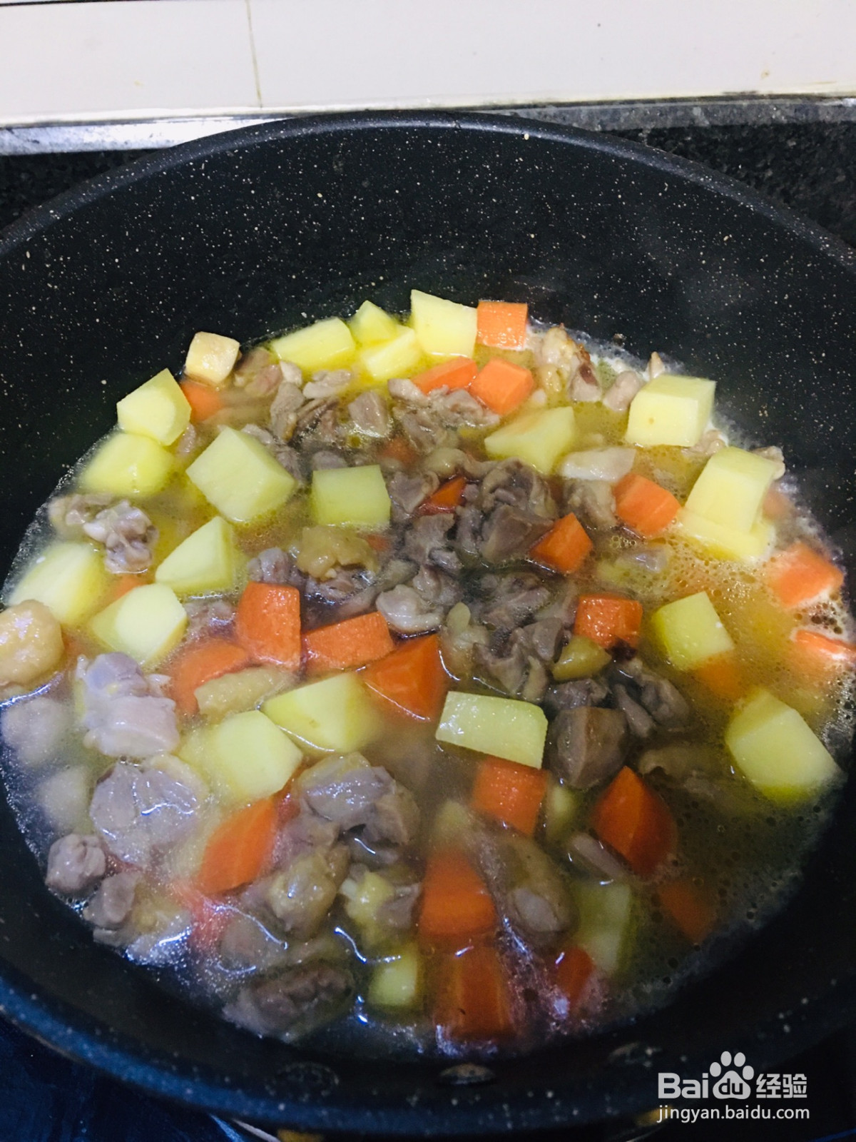 简易版的咖喱鸡肉盖饭的做法