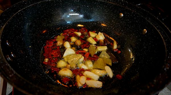 番茄牛肉炖土豆