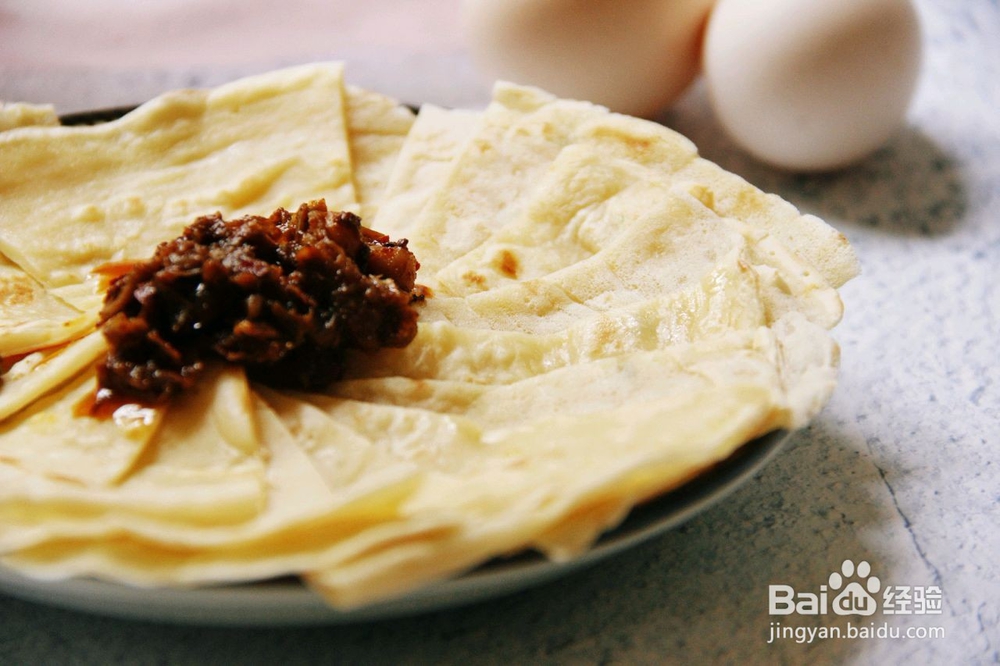 如何做出蛋香浓郁的鸡蛋饼？