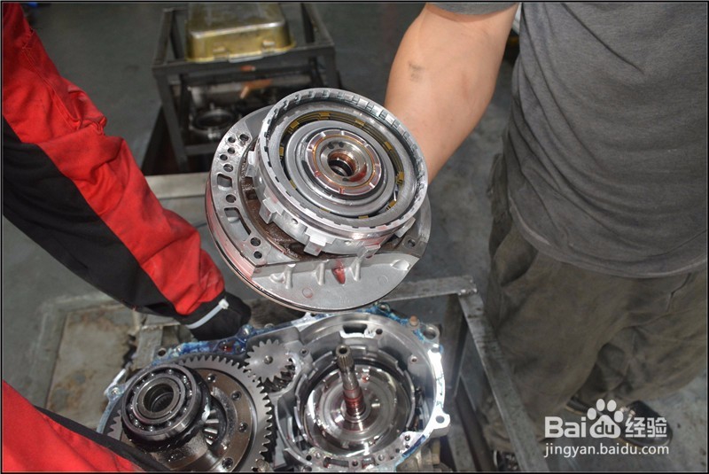 吉利汽车4AT变速箱维修拆解,完全可以维修解决