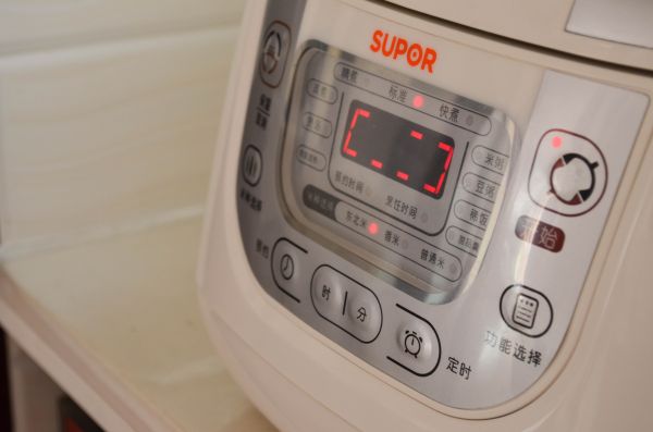 北极虾麦仁饭团