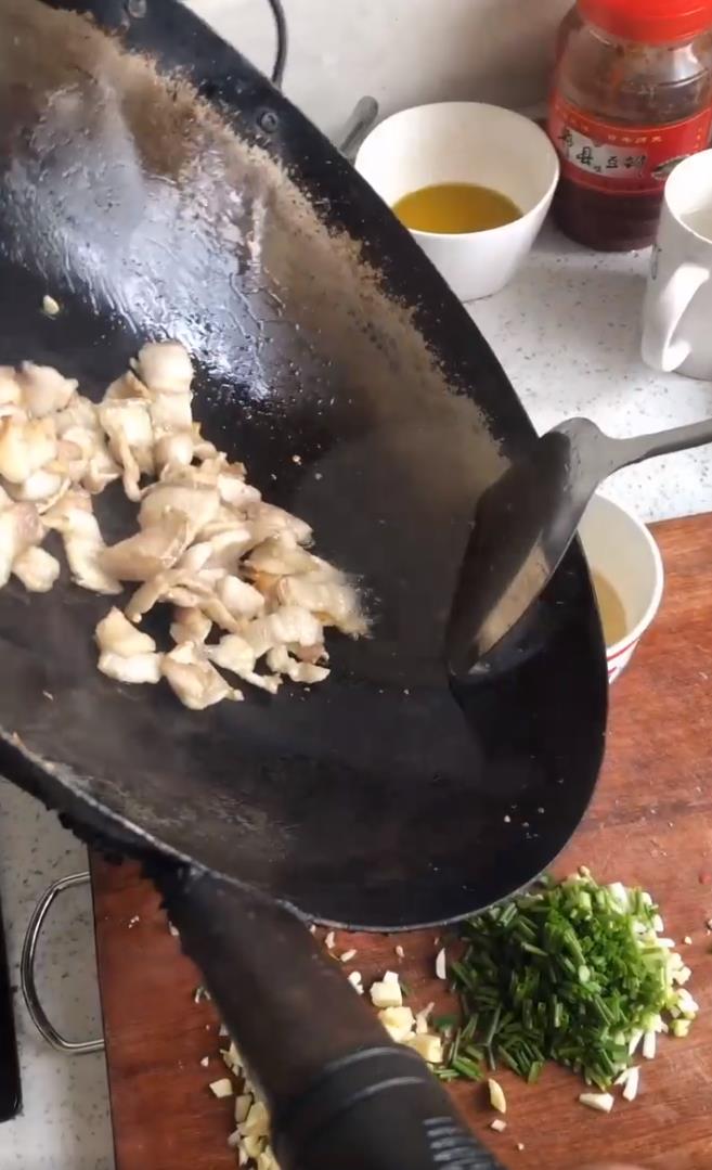 如何做好吃的豆角焖面?