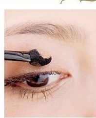 怎样打造时尚干练的百搭职业妆