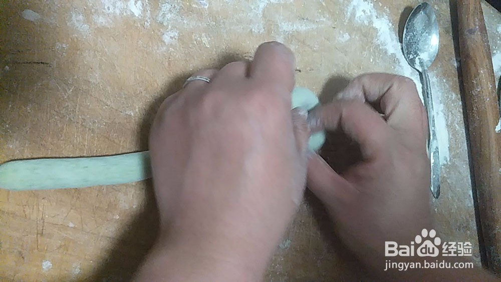 菠菜面条小兔子的做法