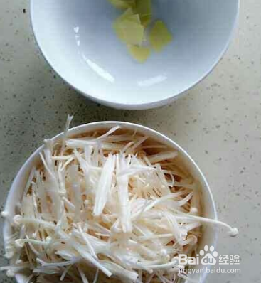 金针菇瘦肉鸡蛋汤