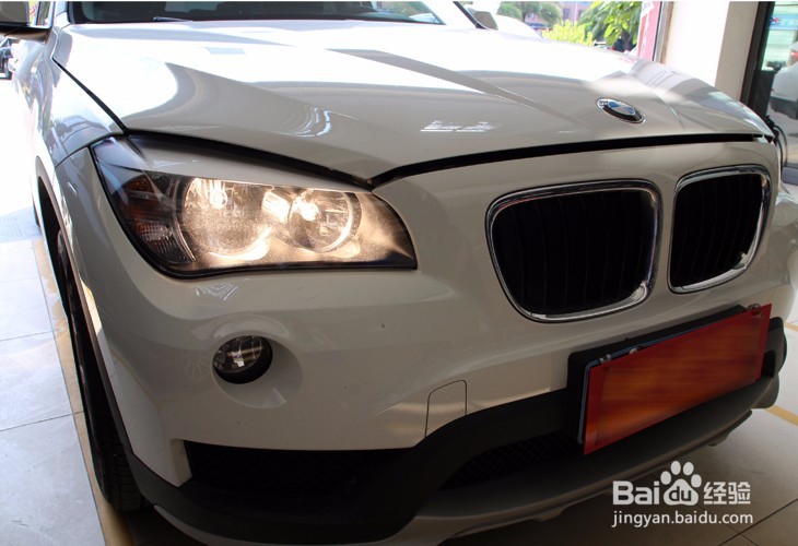 提高夜晚颜值,展现宝马X1眼睛的魅力