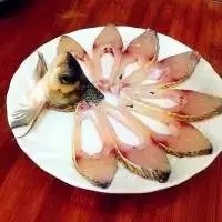 清蒸孔雀开屏鱼---
