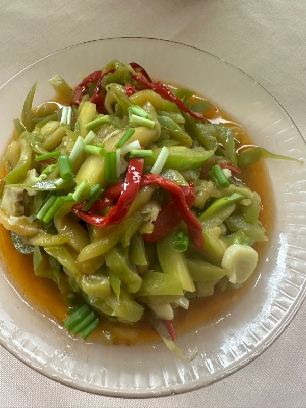 素炒鱼香茄子丝