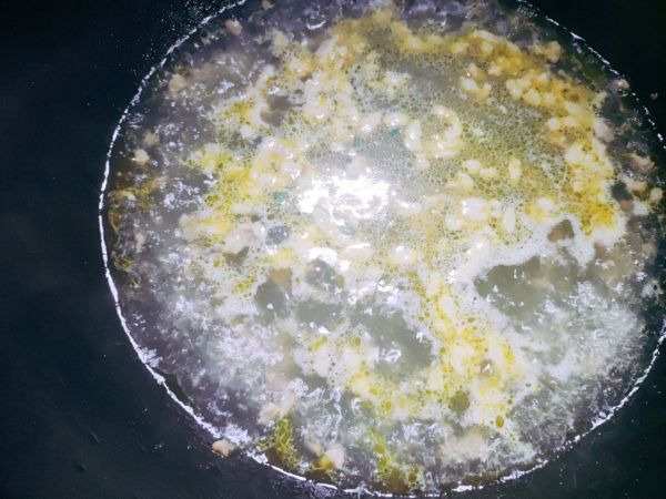 肉沫粉丝鸡毛菜