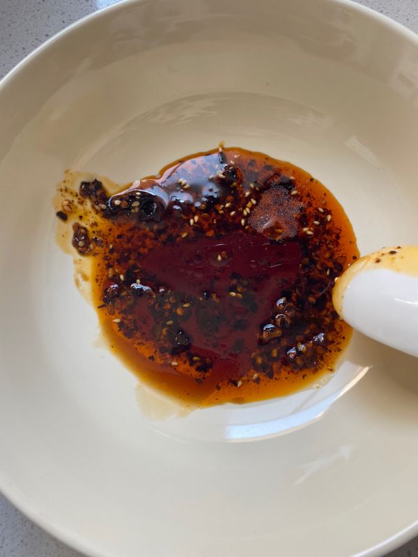 红油茴香虾仁抄手