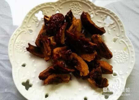 红枣桂圆煮鸡蛋甜汤