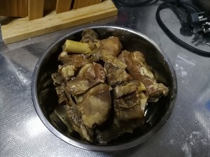 美味的烤羊腿来了【烤箱烤制】