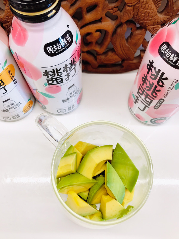 牛油果苹苹西打