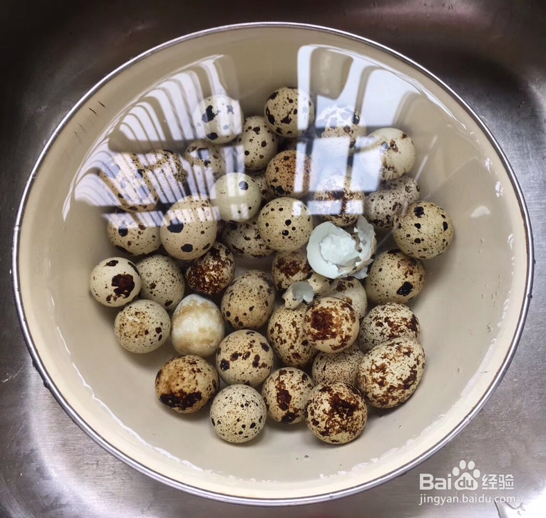 满嘴留香鹌鹑蛋版红烧鸡爪