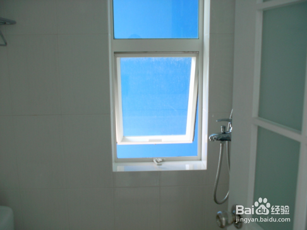 如何去厕所的异味