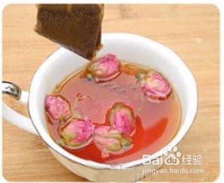 清晨茶品玫瑰奶茶家庭制作方法