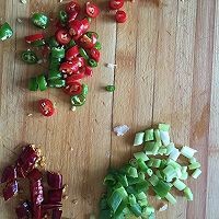 如何做美味的酸辣藕丁