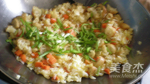 鸡蛋炒油条米饭