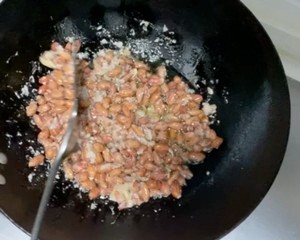 脆皮花生的做法