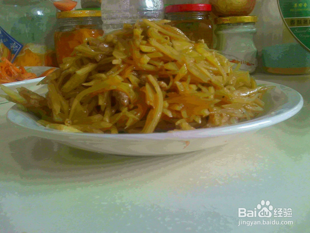 #美食#老年人怎样爆炒马铃薯瘦猪肉条