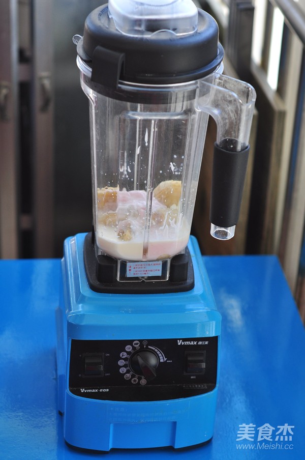 香蕉思慕雪的做法