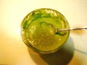 怎样自制宵夜绿酱虾球螺丝面