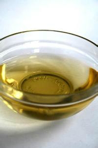 服装去污除渍的小方法