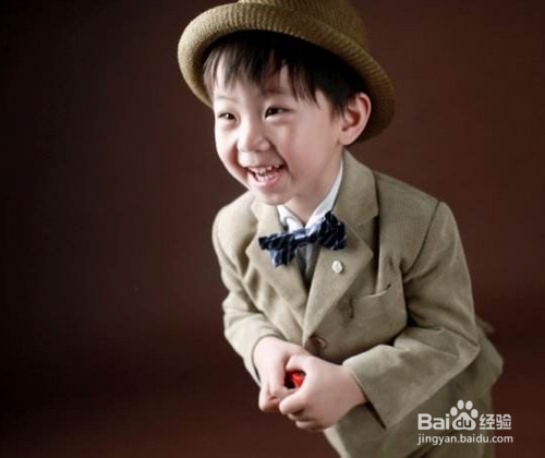 给宝宝拍周岁照需要注意什么