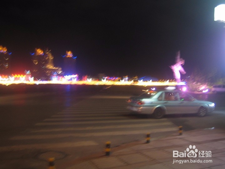 老年人怎样在夜间安全行车