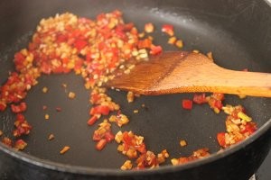 教大家做鱼香豆腐