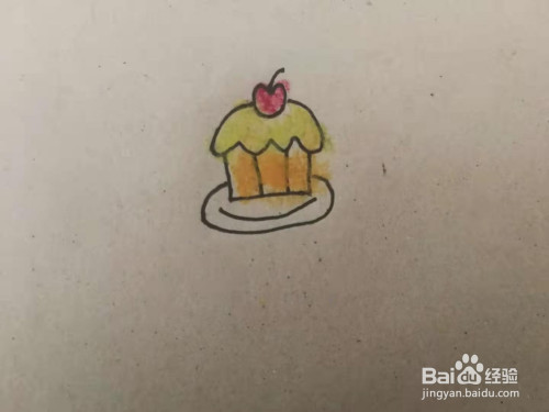 如何画出简笔画盘中的樱桃小蛋糕