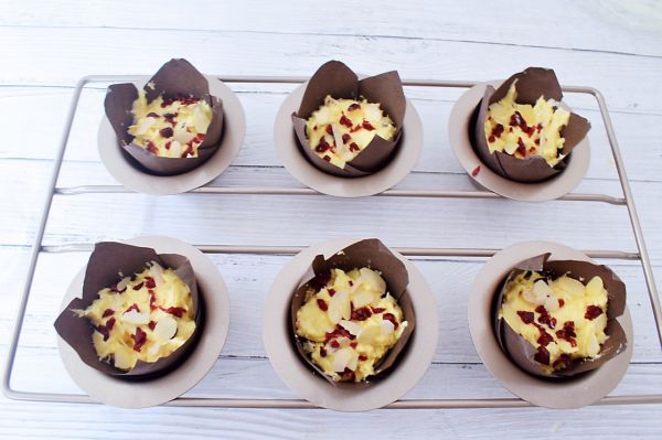 蔓越莓马芬蛋糕