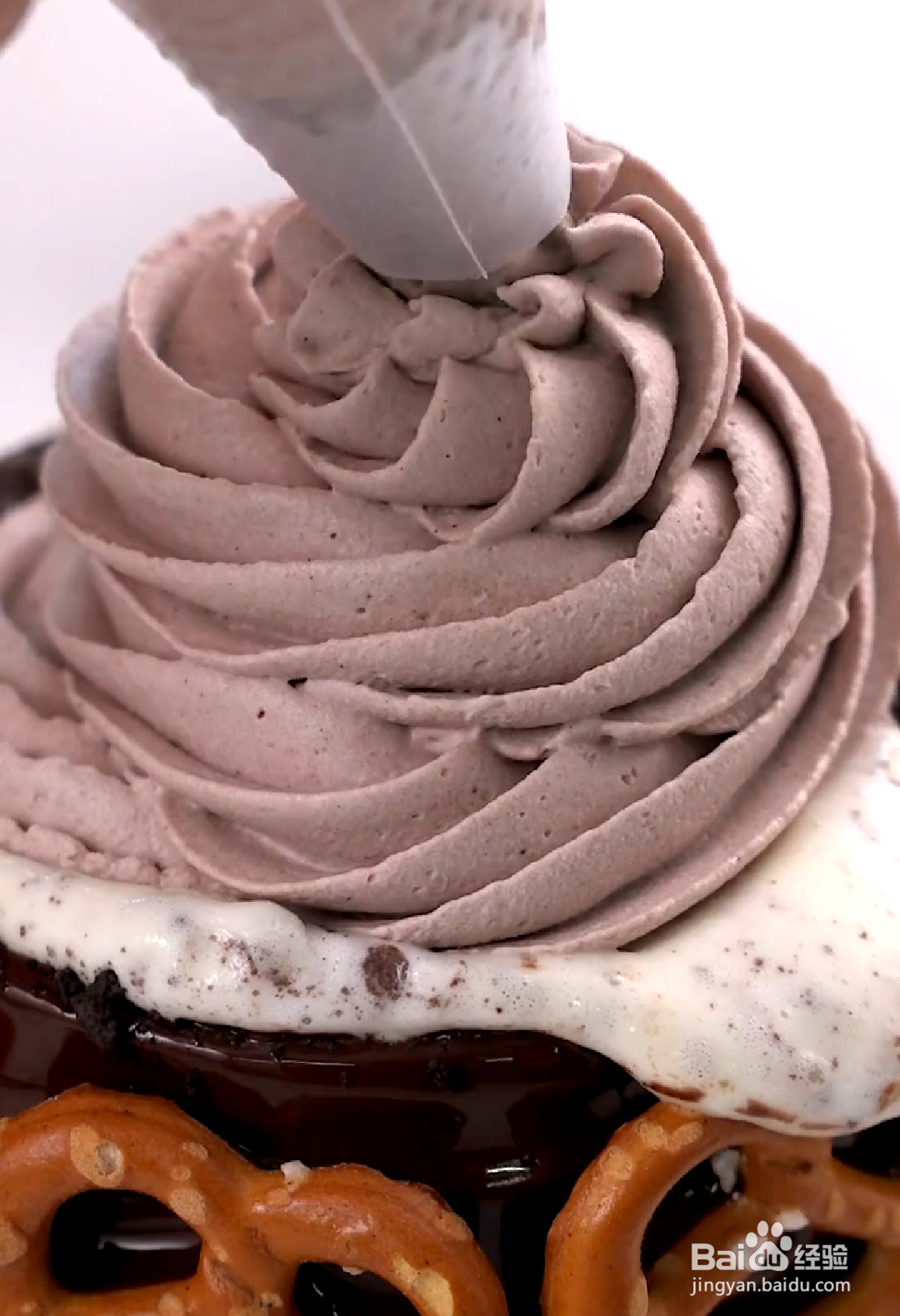 如何做出颜值爆表的奥利奥奶昔?