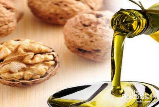 核桃油怎么榨出来的