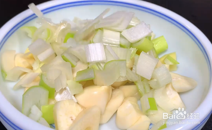 豆腐香菇煲的制作方法