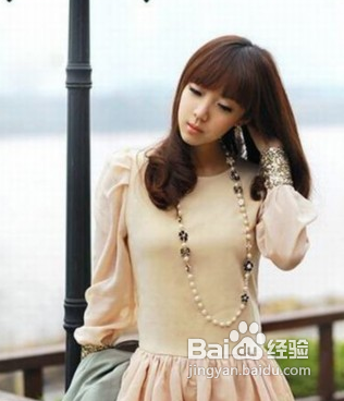 春季6种搭配女人味十足