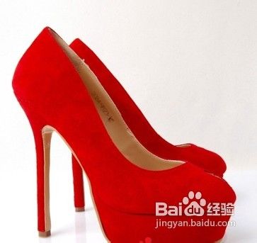 教你如何挑选一双适合自己的婚鞋