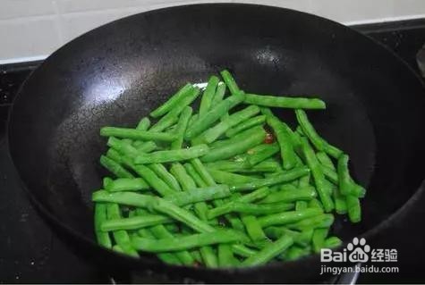 简单好吃的炒四季豆怎么做