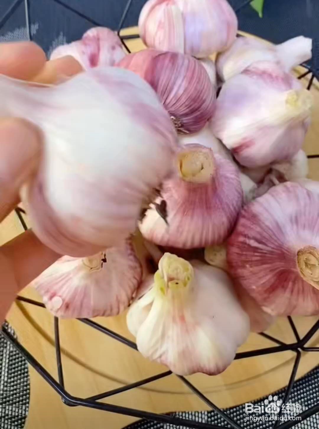 糖醋蒜的做法