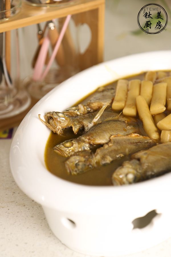 鲜鲜鲜!小黄鱼年糕,挡不住的鲜美滋味~