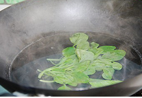 “鸡汤沙面美味尽享”