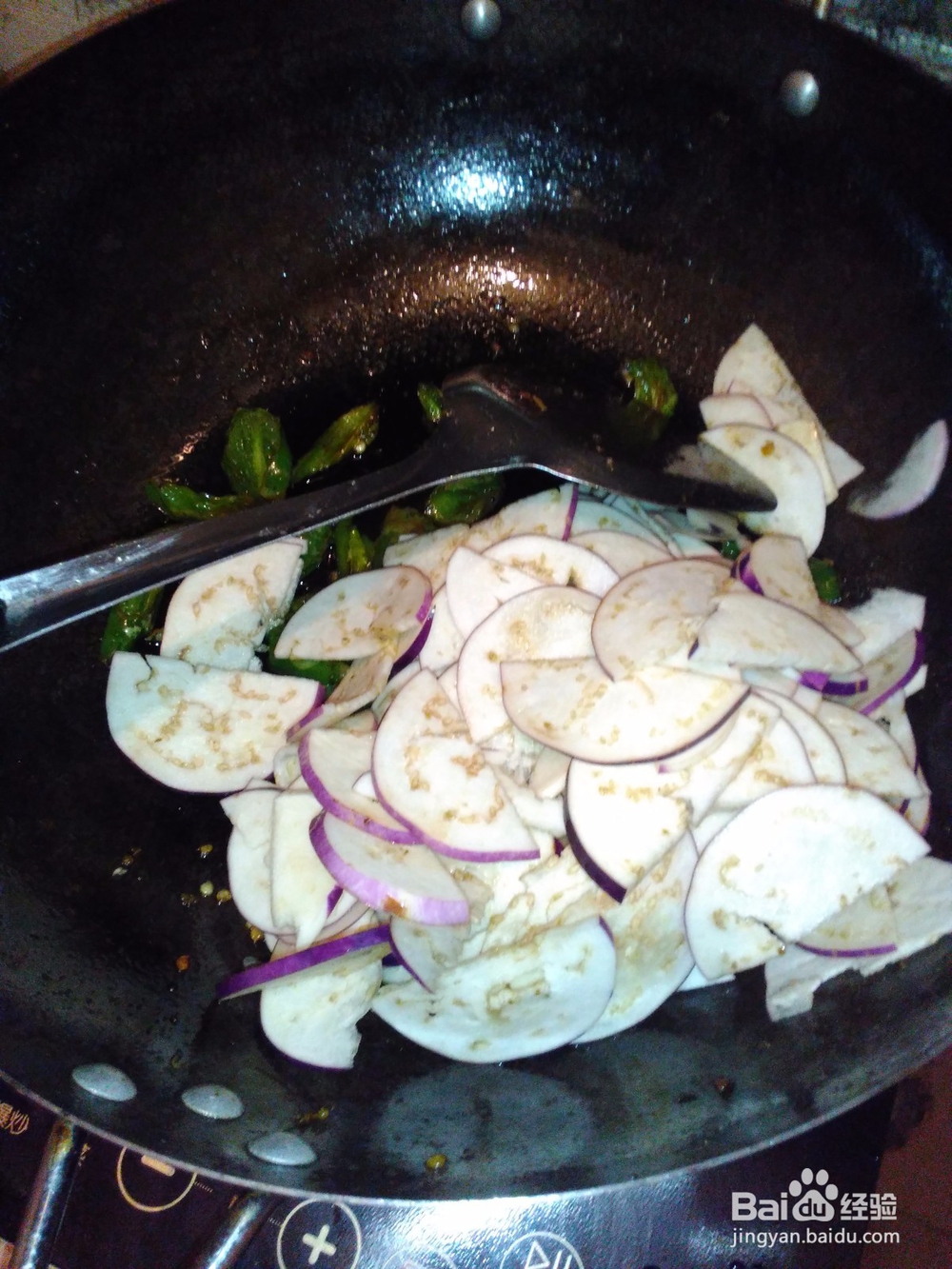 简单美味的家常炒菜——炒茄子