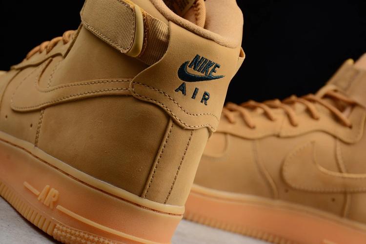 空军小麦色被染色了怎么办