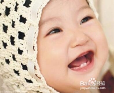 宝宝长牙有什么症状?