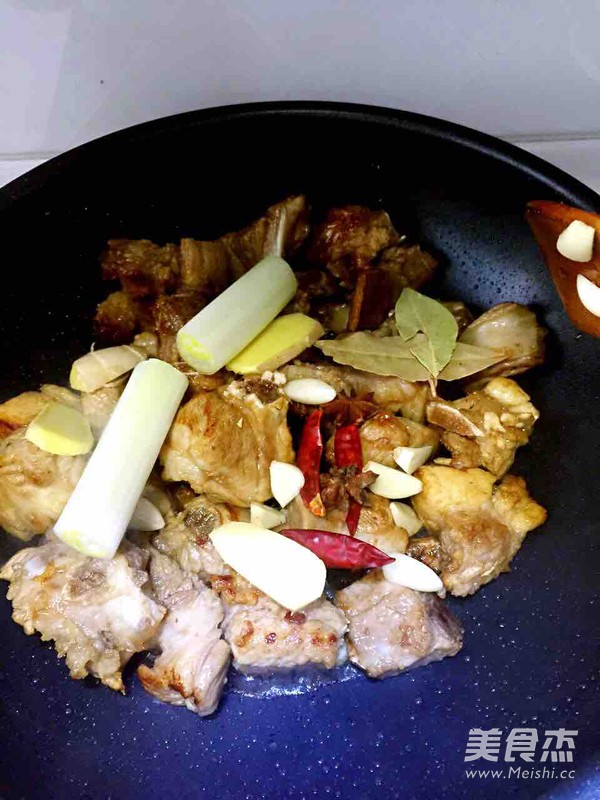 糖醋排骨的做法