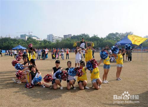 校运会入场式表演怎么弄