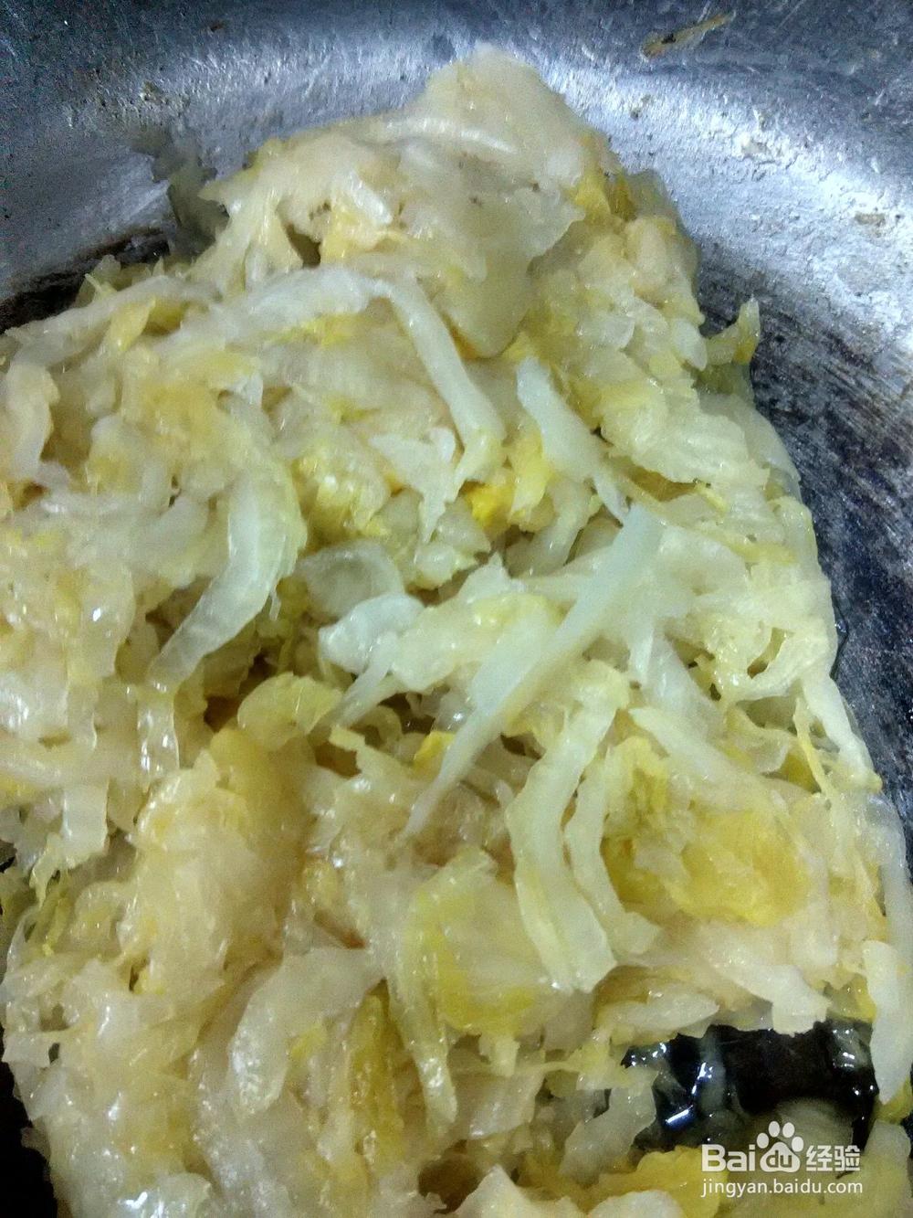 简单之酸菜炖冻豆腐