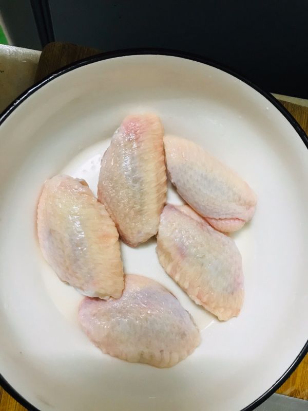 咖喱翅和酸辣土豆丝